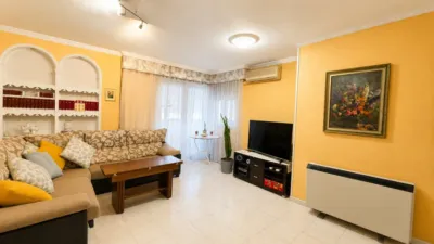 Apartment in Reyes photo 3