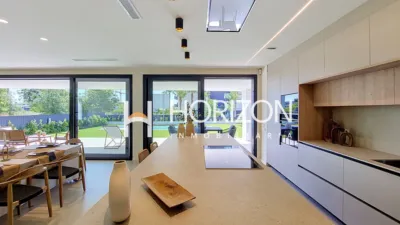 Detached house on Carrer d'en Pepe de Garraf photo 8