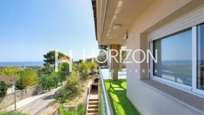 Semi-detached house on Avinguda d'Anglaterra photo 24