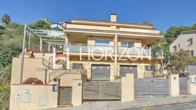 Semi-detached house on Avinguda d'Anglaterra photo 26