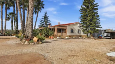 Single-family chalet in Polígono Baya Baja, nº 2145A photo 2