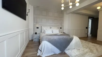 Penthouse on Calle Castelló photo 15