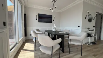 Penthouse on Calle Castelló photo 5