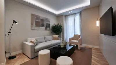 Apartment on Calle de Tetuán photo 4