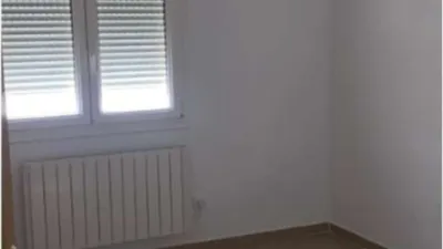 Piso en alquiler en Avenida de San Crispín, Fuensalida de 850 €<span>/mes</span>