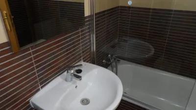 Piso en alquiler en Avenida de San Crispín, Fuensalida de 750 €<span>/mes</span>
