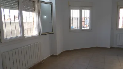 Piso en alquiler en Calle Avd San Crispin, Número 0, Fuensalida de 700 €<span>/mes</span>