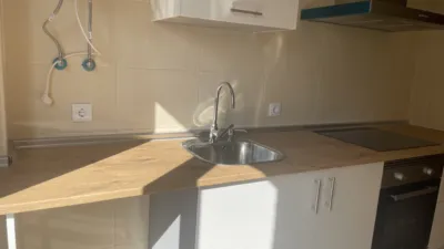 Piso en alquiler en Avenida de San Crispín, Fuensalida de 750 €<span>/mes</span>