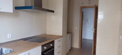 Piso en alquiler en Avenida de San Crispín, Fuensalida de 750 €<span>/mes</span>