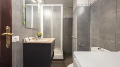 Apartamento en venta en Avenida Santiago Puig, Playa de Las Américas (Arona) de 350.000 €