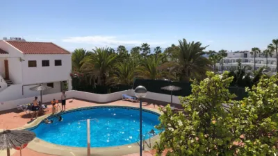 Apartment on Avenida de los Pueblos photo 3
