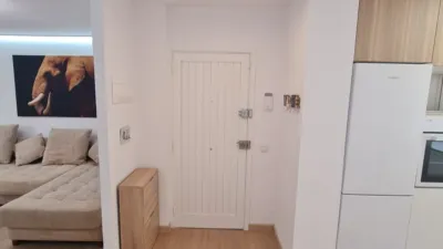 Apartment at Calle La Rosa, No. 12 photo 3