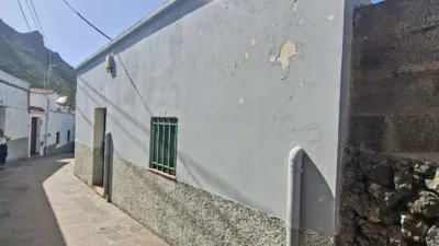 Terraced house on Calle San Juan Baustista photo 4