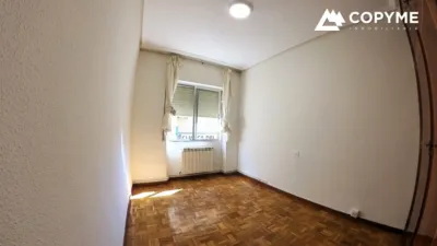 Piso en alquiler en Calle del Doctor José Portero, Torrijos de 800 €<span>/mes</span>