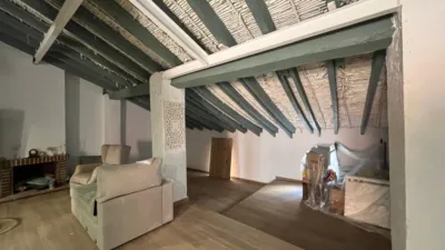 Casa en venta en Calle Mestre Barona, La Pobla de Vallbona de 390.000 €