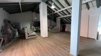 Casa en venta en Calle Mestre Barona, La Pobla de Vallbona de 390.000 €