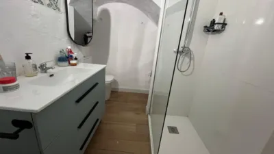 Casa en venta en Calle Mestre Barona, La Pobla de Vallbona de 390.000 €
