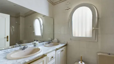 Apartment in Plaza del Barón de Cortes photo 12
