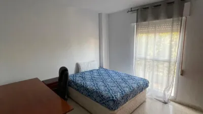 Piso en alquiler en Calle de Vicente Delgado Algaba, cerca de Calle de Linares, María Auxiliadora-Barriada de Llera (Badajoz Capital) de 795 €<span>/mes</span>