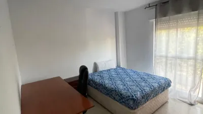 Piso en alquiler en Calle de Vicente Delgado Algaba, cerca de Calle de Linares, María Auxiliadora-Barriada de Llera (Badajoz Capital) de 795 €<span>/mes</span>