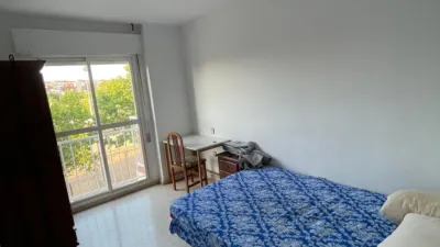 Piso en alquiler en Calle de Vicente Delgado Algaba, cerca de Calle de Linares, María Auxiliadora-Barriada de Llera (Badajoz Capital) de 795 €<span>/mes</span>