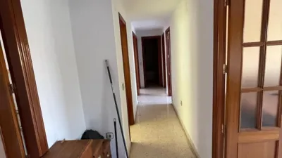 Piso en alquiler en Calle de Vicente Delgado Algaba, cerca de Calle de Linares, María Auxiliadora-Barriada de Llera (Badajoz Capital) de 795 €<span>/mes</span>