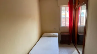 Piso en alquiler en Calle de Vicente Delgado Algaba, cerca de Calle de Linares, María Auxiliadora-Barriada de Llera (Badajoz Capital) de 795 €<span>/mes</span>