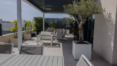 Chalet en venta en Calle Amberes - Vista 6