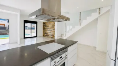 Detached house on Carrer Milan photo 10