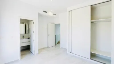 Detached house on Carrer Milan photo 11