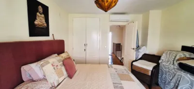 Townhouse on Carrer Illa Mallorca photo 10