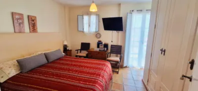 Townhouse on Carrer Illa Mallorca photo 6