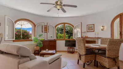 Single-family chalet on Carretera de La Cometa photo 4