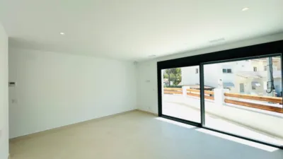 Detached house on Carrer de Bergen photo 58