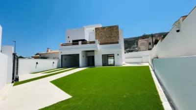 Detached house on Carrer de Bergen photo 18