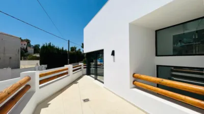Detached house on Carrer de Bergen photo 65