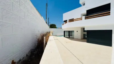 Detached house on Carrer de Bergen photo 11