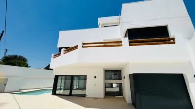 Detached house on Carrer de Bergen photo 9