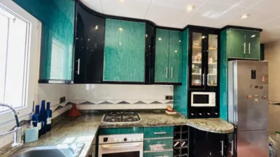 Rustic chalet on Calle Parida Mediases photo 11