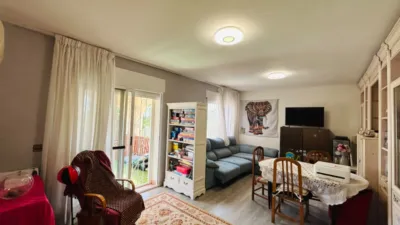 Rustic chalet on Calle Parida Mediases photo 4