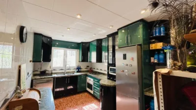 Rustic chalet on Calle Parida Mediases photo 6