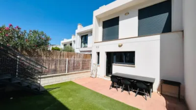 Terraced house in Carrer de Merla photo 24