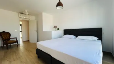 Terraced house in Carrer de Merla photo 6