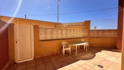 Apartment on Avenida de José Amat Benavides photo 4