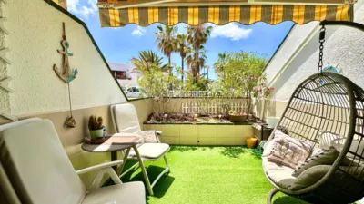Apartamento en venta en Calle de las Hespérides, Costa del Silencio-Las Galletas (Arona) de 250.000 €