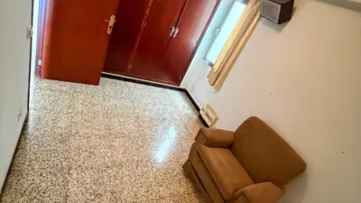 Piso en Carrer del Pare Bartomeu Pou photo 7