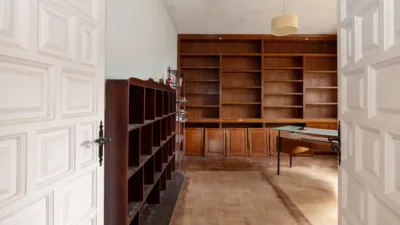 Casa unifamiliar en venta en Calle de la Palmera - Más