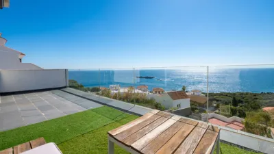 Chalet unifamiliar en venta en Calle Ortigas, 147 - Más