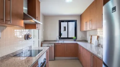 House in San Roque - Más