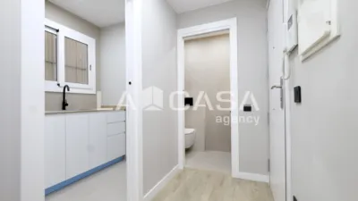 Piso en venta en Carrer d'Escòcia, cerca de Avinguda Meridiana, Vilapicina-La Torre Llobeta (Distrito Nou Barris. Barcelona Capital) de 270.000 €